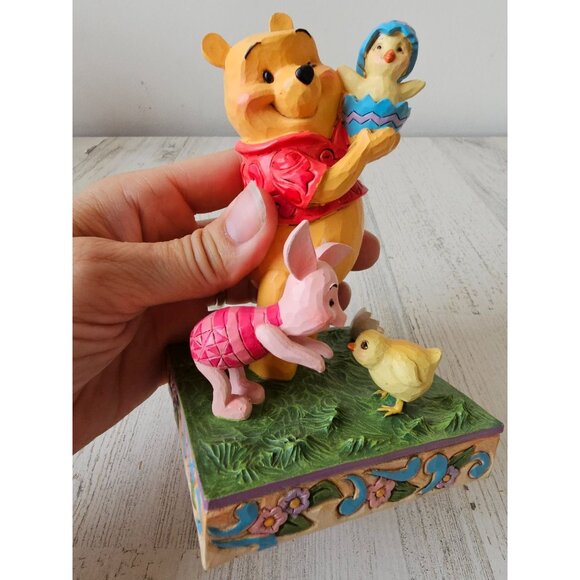 Jim shore spring surprise Winnie the Pooh piglets chick Easter spring statue - Picture 6 of 9
